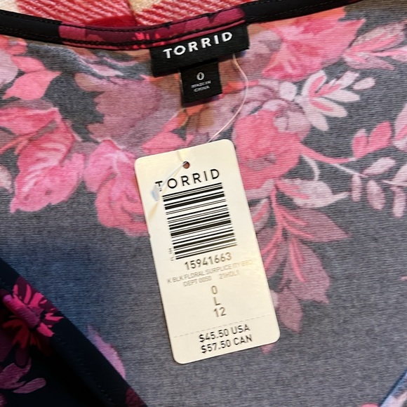 NWT Torrid : Rose Blouse - 0 - Picture 7 of 8